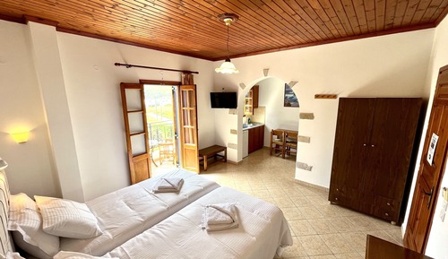 Estudio superior, vistas al mar
