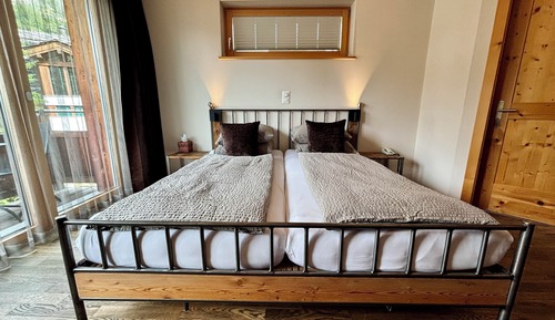 Boutique Double Room with view to the Matterhorn