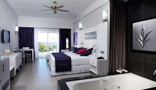 Suite junior, vistas al mar (E)
