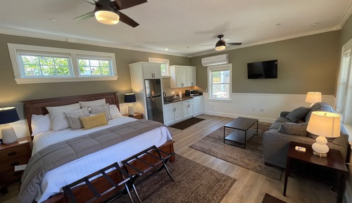 Suite estudio ejecutiva, 1 cama de matrimonio grande con sofá cama, vistas a la ciudad