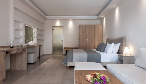 Suite junior, piscina privada, vistas a la piscina