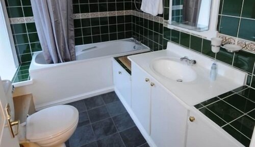 Habitación triple, baño privado