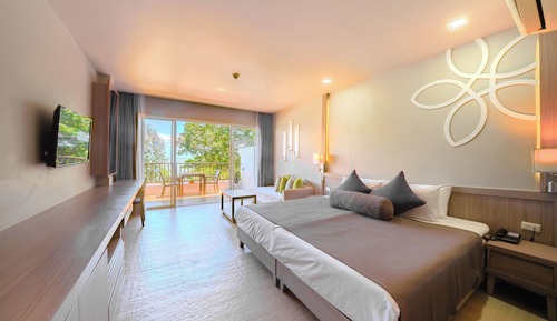 Grand Deluxe Room