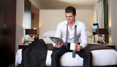 Estudio, 1 cama de matrimonio, cocina básica