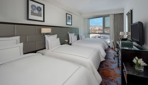 Habitación clásica (Quad bed, Haram Partial View)