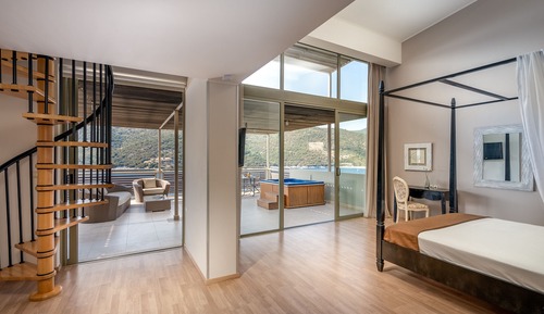 Loft Deluxe