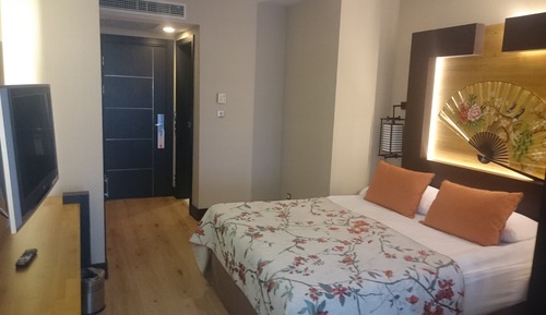 Habitación económica con 1 cama doble o 2 individuales (Standard)