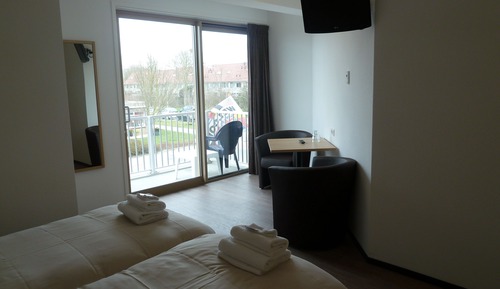 Habitación doble, balcón