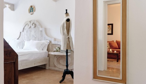 Habitación Elite con 1 cama doble o 2 individuales