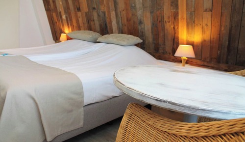 Habitación familiar, balcón