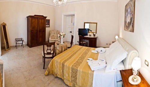 Suite Prestige avec baignoire balnéo