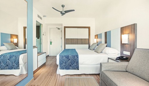 Habitación Grand doble, balcón