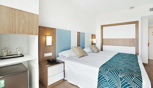 Habitación doble, balcón, vistas al mar