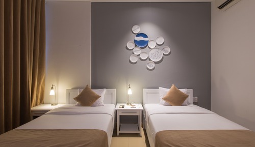 Habitación superior con 1 cama doble o 2 individuales