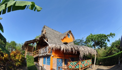Cabaña estándar (Double or Full bed)