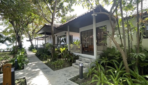 Habitación Deluxe doble, 1 habitación, vistas parciales al mar