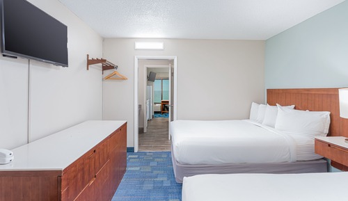 Three Queen Suite, Kitchenette with Gulf View