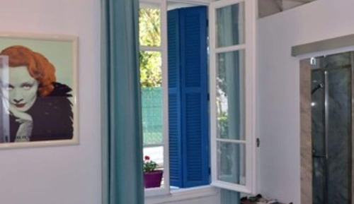Habitación con 2 camas individuales, vistas al jardín