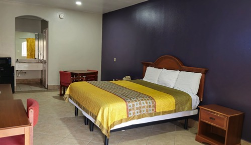 Habitación Deluxe, 1 cama de matrimonio grande, fumadores, frigorífico y microondas