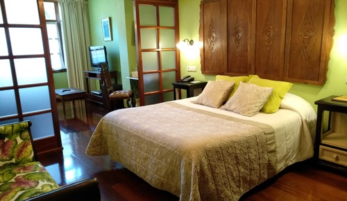 Habitación con salón