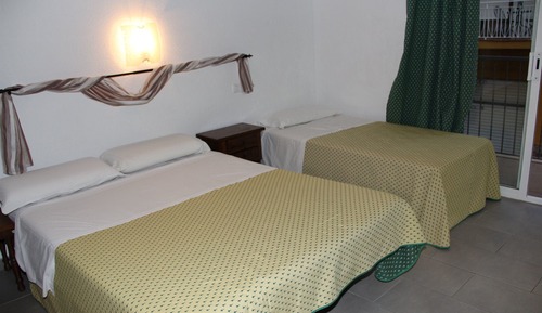 Habitación triple básica, 3 camas individuales