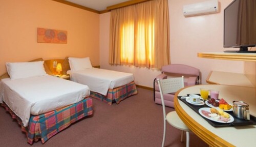 Deluxe Twin Room