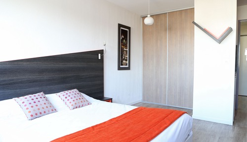 Apartamento familiar, cocina básica
