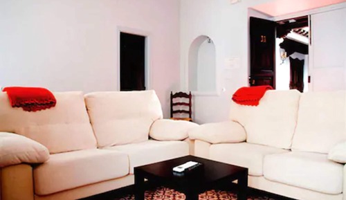 Habitación triple, vistas a la ciudad