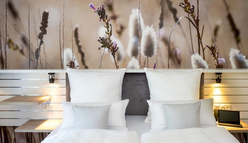 Habitación Deluxe, 1 cama de matrimonio grande con sofá cama, no fumadores, Aire acondicionado