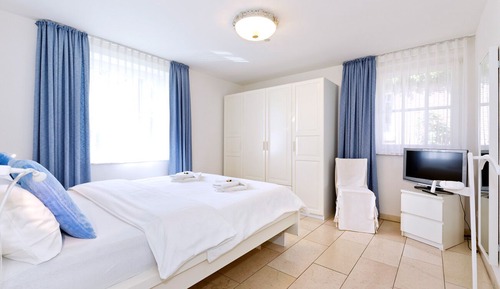 Apartamento, 2 habitaciones, terraza, en la zona del jardín