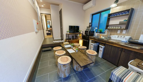 Casa básica, 4 habitaciones, no fumadores, cocina (Private Vacation Home)