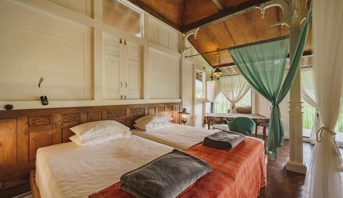 Villa Deluxe