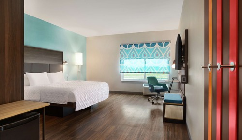 Habitación, 1 cama de matrimonio grande, accesible para personas con discapacidad, bañera