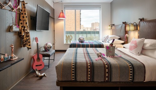 Habitación, 2 camas de matrimonio (Mobility/Hearing Access, Roll-In Shwr)