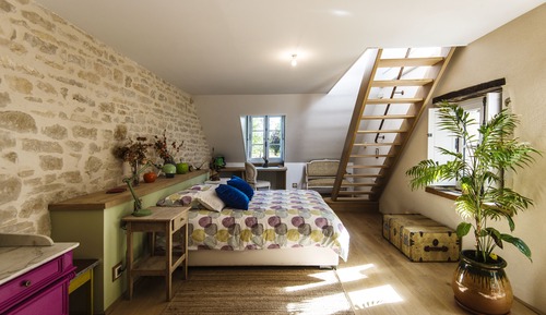 Suite, baño privado (Colombier)