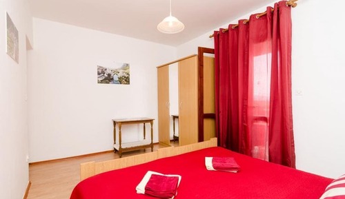 Habitación doble (Standard Double Room with Balcony)