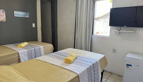 Habitación básica con 1 cama doble o 2 individuales