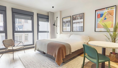 Estudio, 1 cama de matrimonio grande