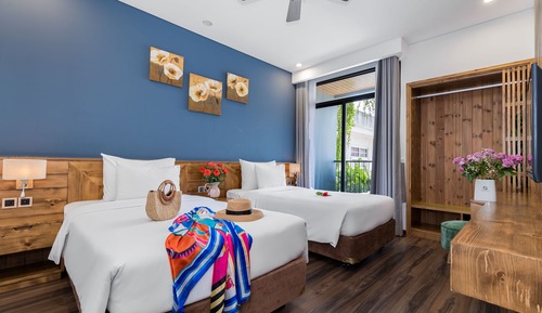 2 Bedroom Junior Apartment with Balcony City View