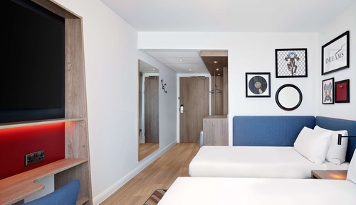 Habitación, 1 cama de matrimonio con sofá cama
