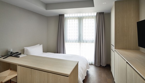 Deluxe Single Room
