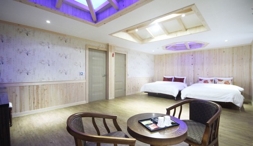 Room (Special Room)