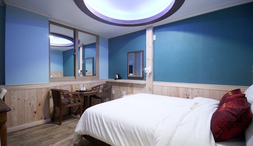 Room (Standard Room)