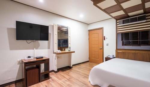 Room (Standard Room)