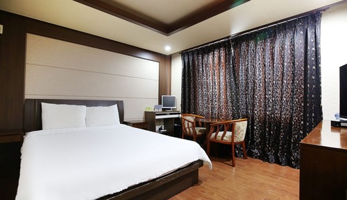 Room (Standard Room)