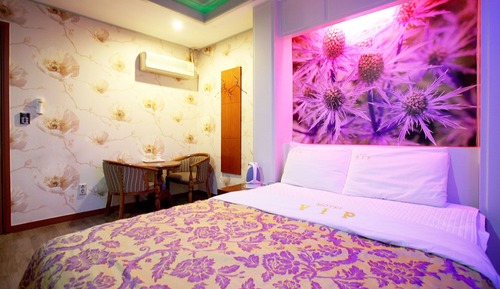Room (Standard)