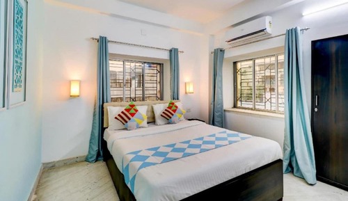 Deluxe Double Room, Multiple Beds, City View