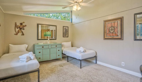 Casa (4 Bedrooms)