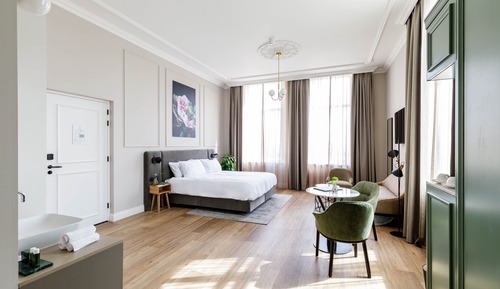 Suite