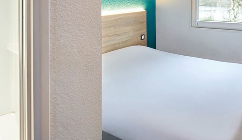 Habitación Confort doble, 1 cama doble, baño privado (Cabrio)